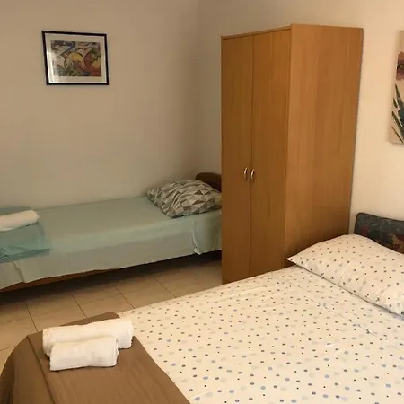 شقة Center With Terrace